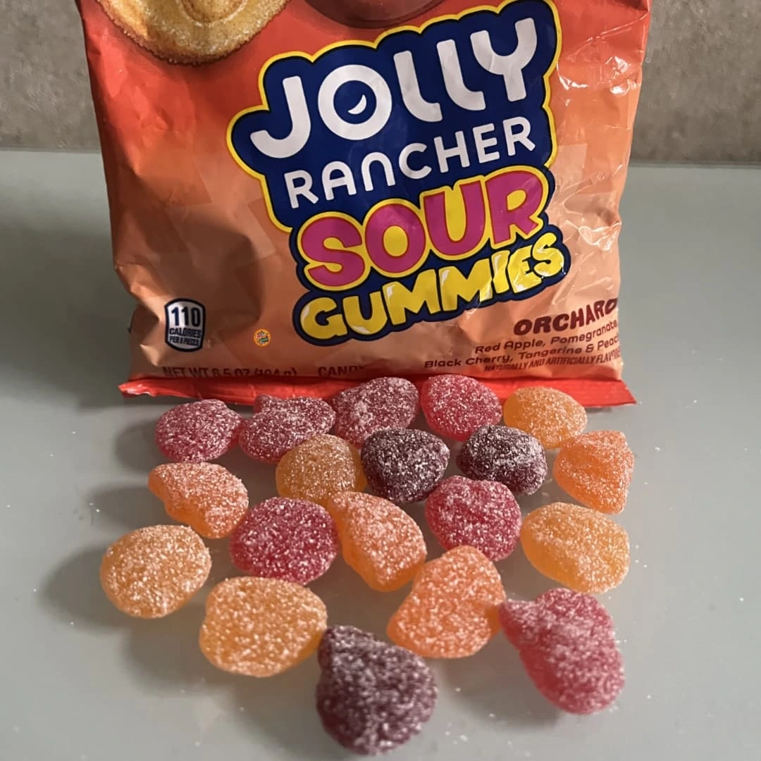 476291931_18047898131211223_539588692940903732_n jolly rancher sour gummies